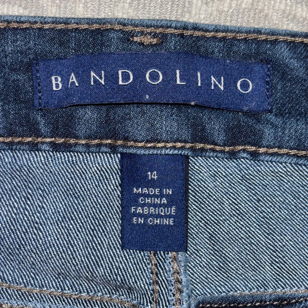 Bandolino Mandie Jeans Straight Leg Mid Rise Womens 14 (D15) - Picture 3 of 11